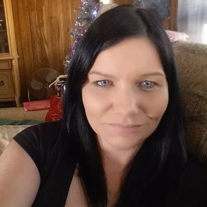 Meet your Posher, Desiree